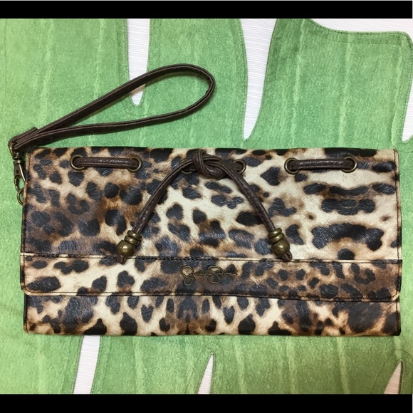 Jessica Simpson Handbags - New Darling Jessica Simpson Wristlet